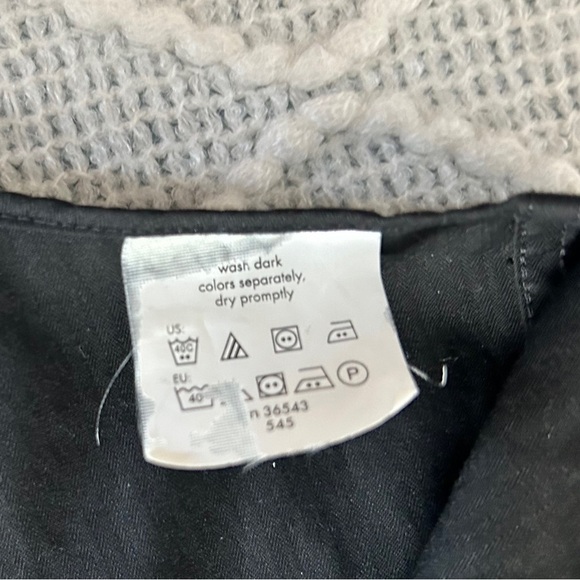 Calvin Klein Men’s Performance Black Button Down Dress shirt. 17 1/2 - Picture 4 of 11